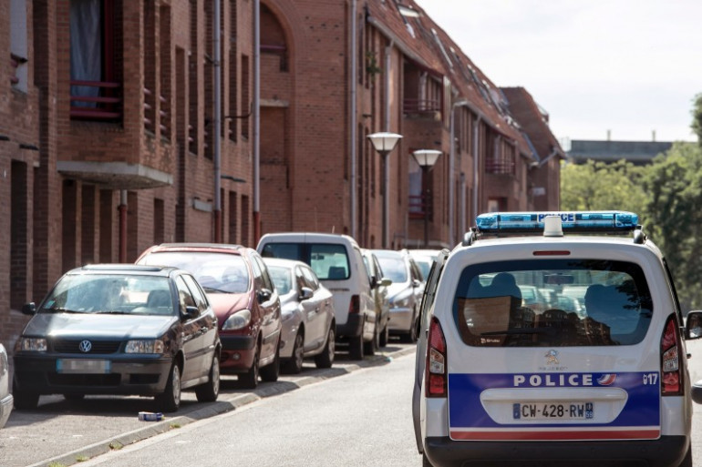 La rue où a été égorgé un homme, à Roubaix, le 2 août