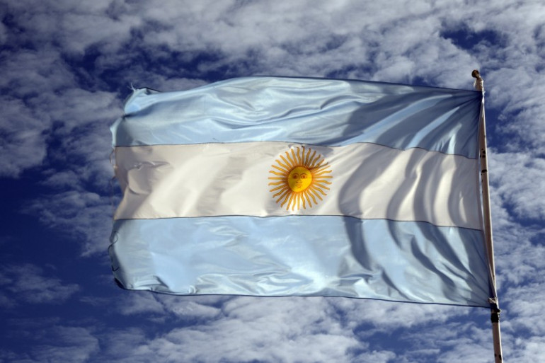 Le drapeau de l'Argentine, dans le Parque Nacional Los Glaciares, le 18 mars 2014. (archives)