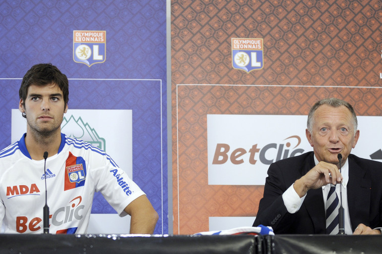Yoann Gourcuff et Jean-Michel Aulas en août 2010