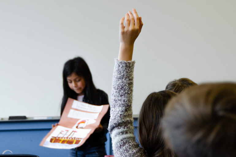 Des élèves dans une salle de classe (illustration).