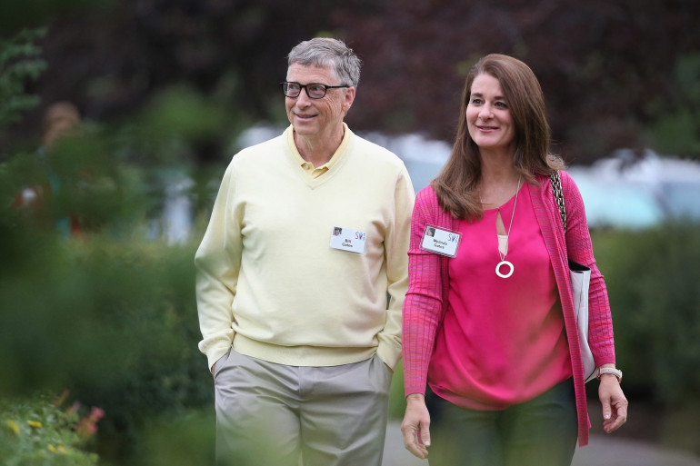 Bill Gates et sa femme Melinda divorcent après 27 ans de mariage, le couple l’a annoncé conjointement sur Twitter le lundi 3 mai.