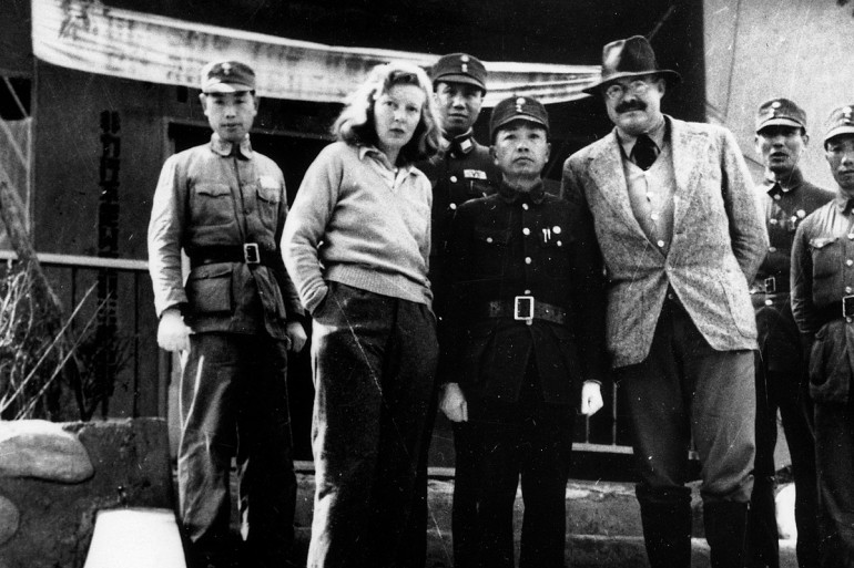 Martha Gellhorn et Ernest Hemingway en Chine durant la guerre sino-japonaise (1941).