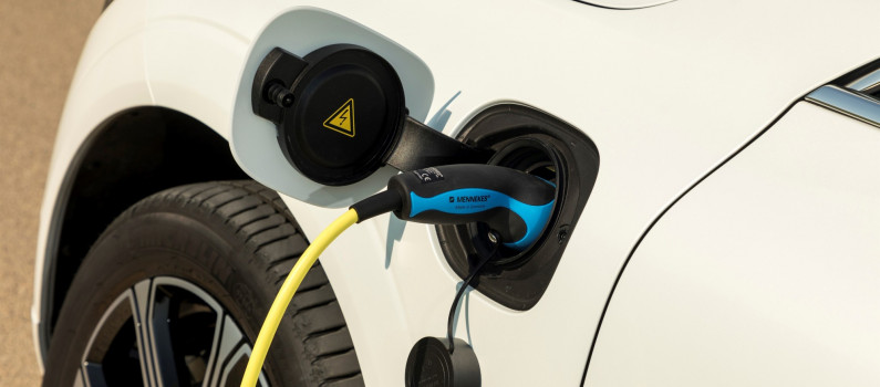 La Voiture Electrique Seduit Au Dela Des Grandes Villes