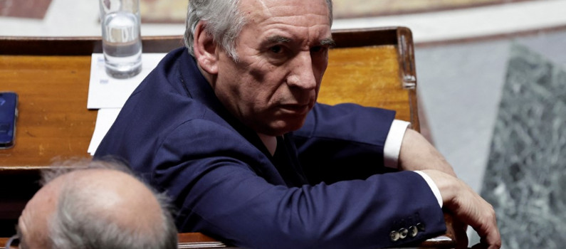 Nouveau gouvernement : François Bayrou toujours en attente d’une annonce