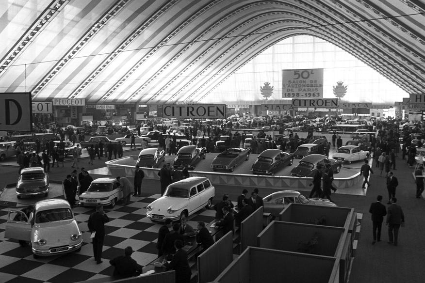 PHOTOS Mondial de l'Auto 2014 le salon à travers les époques