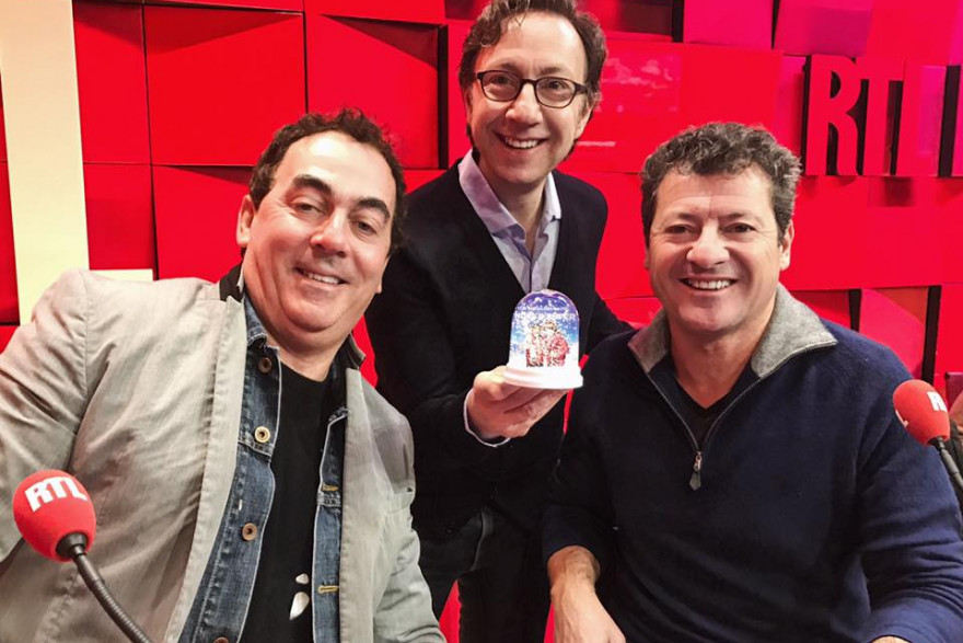 Les Chevaliers Du Fiel Sont Les Invites De Stephane Bern Dans A La Bonne Heure