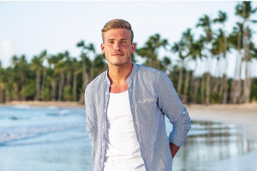 Mort De Tom Diversy Candidat De La Villa La Bataille Des Couples