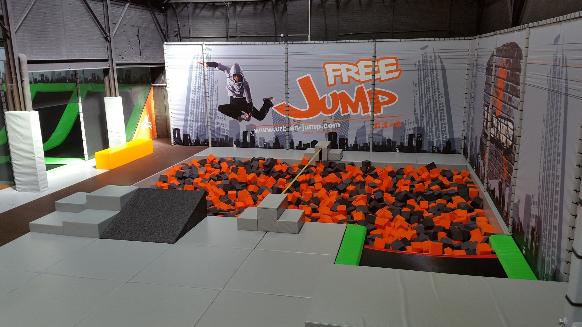 Fun Radio Marseille et Urban Jump vous offre vos pass de 10h d'accès entre potes dans le