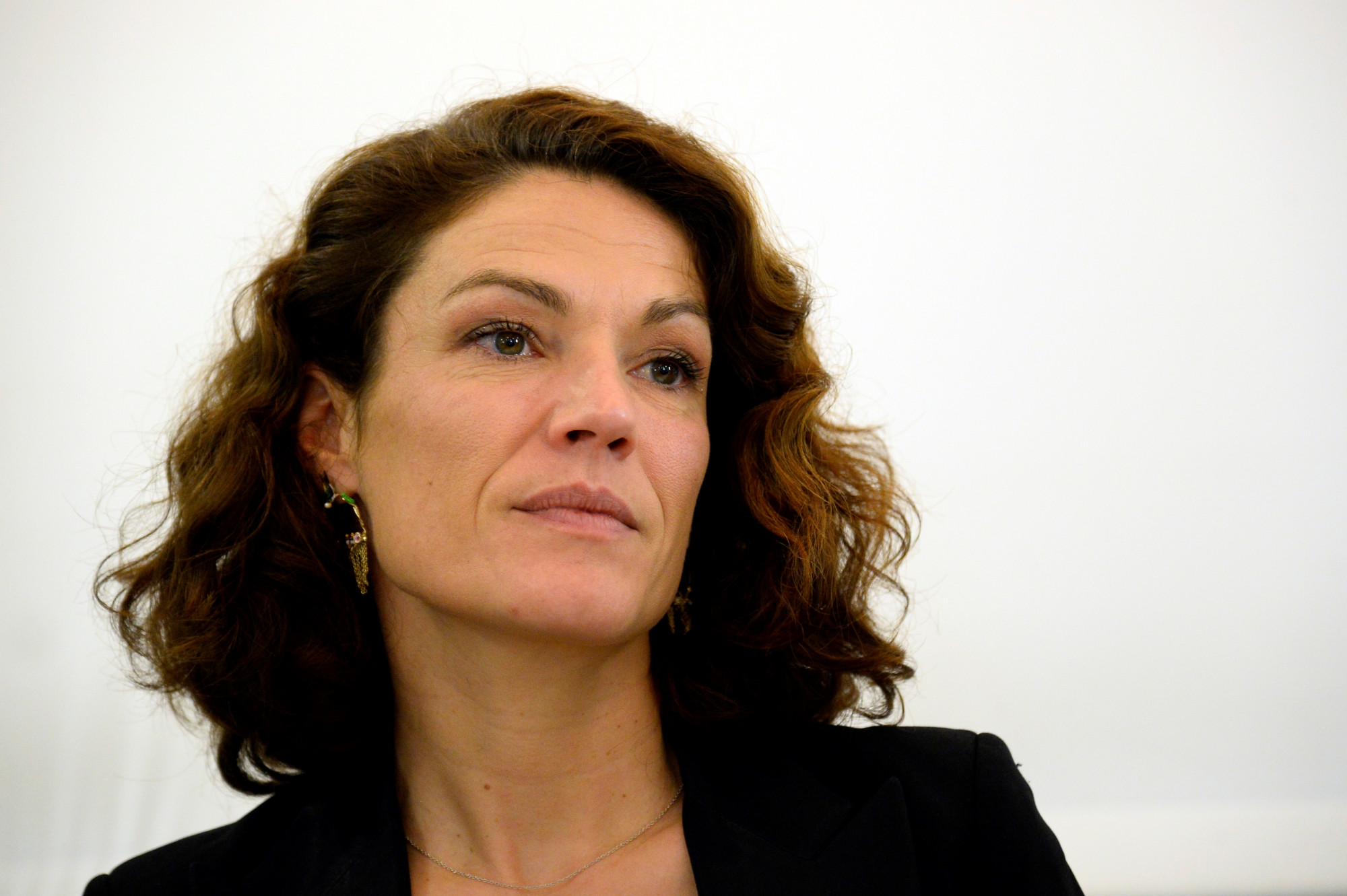 chantal-jouanno-annonce-qu-elle-se-retire-du-grand-d-bat-national