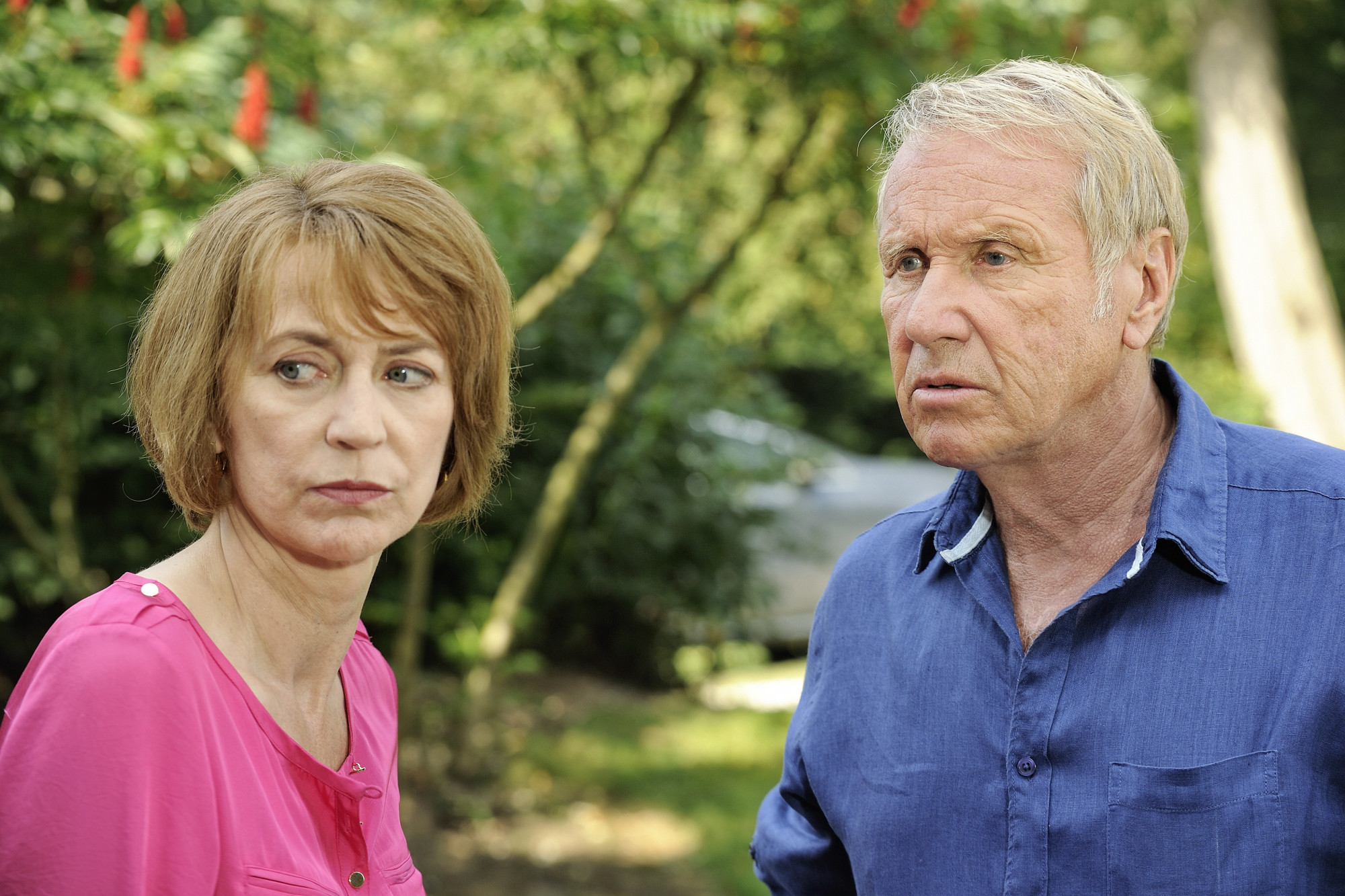 Films Et Séries Tv Avec Yves Rénier Audiences TV : Yves Rénier attire les foules sur "France 3