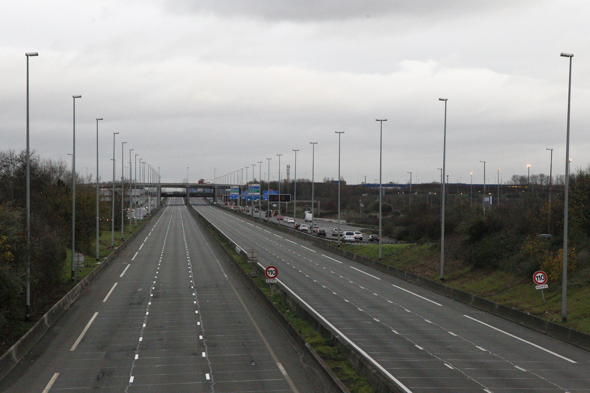 Aire D'autoroute Accessible Dans Les 2 Sens