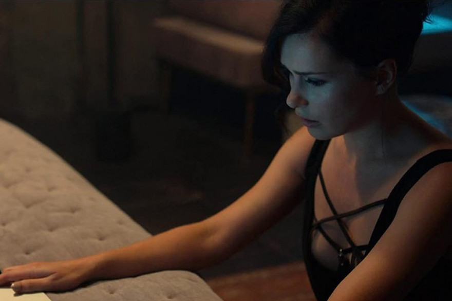 365 Jours Au Lendemain Mort De Laura "365 Dni" : pourquoi le film sur Netflix fait polémique et pose problème