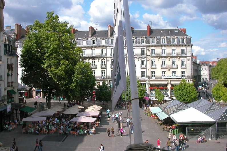 Nantes Place Commerce