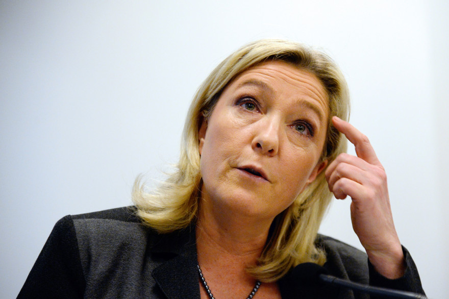 Marine Le Pen jugé lors d'une conférence de presse consacrée aux sujets internationaux, le 21 janvier 2014 à Paris