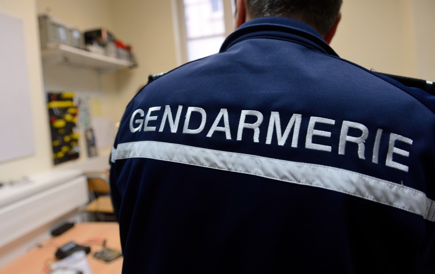Un gendarme à Arras, le 9 janvier 2014 (photo d'illustration).