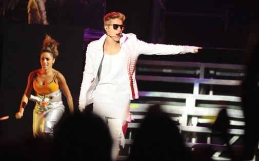 Justin Bieber lors d'un concert le 6 novembre 2013 au Paraguay.