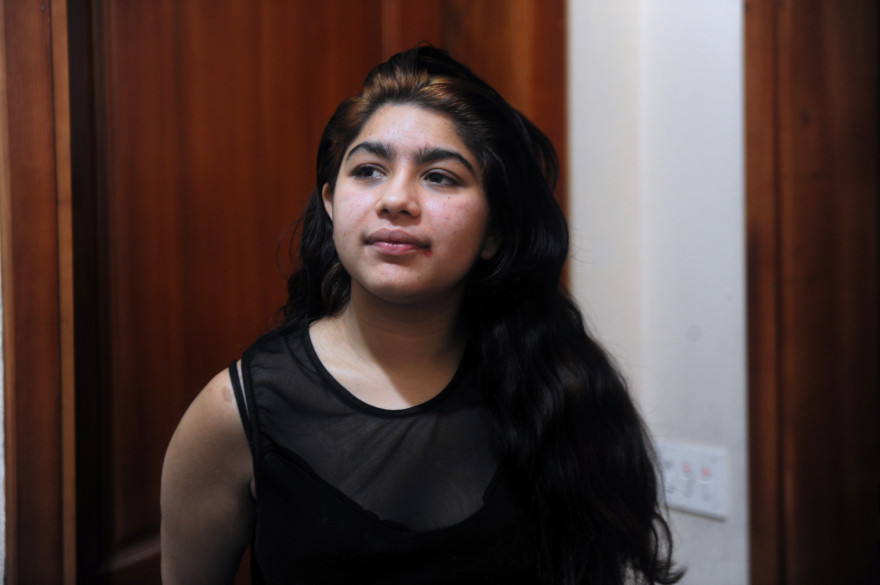 Leonarda Dibrani au Kosovo à Mitrovica le 7 janvier 2014.
