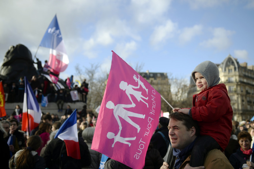 Des manifestants de la "Manif pour tous" à Paris, le 2 février 2014.