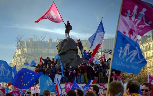 Entre 80.000 et 500.000 personnes ont manifesté aux couleurs de "La Manif pour tous" ce dimanche 2 février.