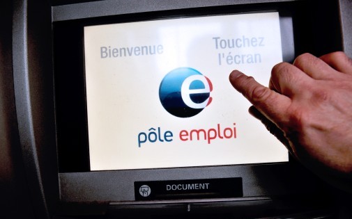Un écran d'ordinateur dans une agence Pôle emploi de Villeneuve d'Ascq, le 27 décembre 2013