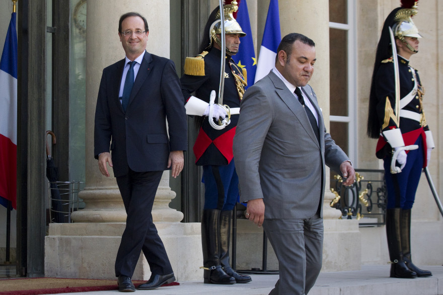 Le président de la République, François Hollande, et le roi du Maroc Mohammed VI, le 24 mai 2012 à l'Élysée (Archives).