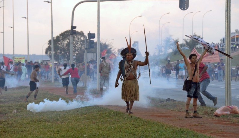 Manifestants à Brasilia le 27 mai 2014.