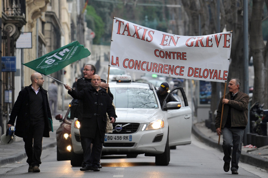 Grève des taxis à Marseille contre la concurrence des VTC, le 13 janvier 2014 (illustration).
