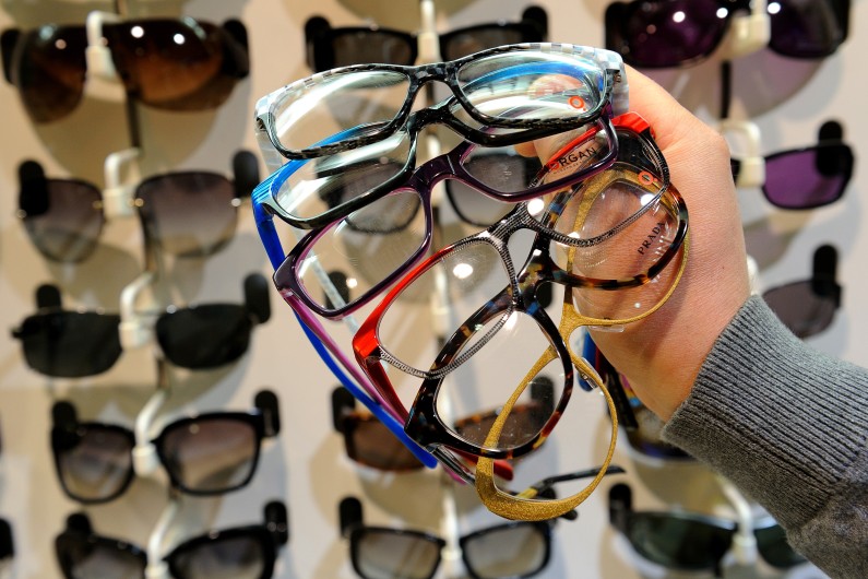 Des lunettes chez un opticien. (photo d'illustration)