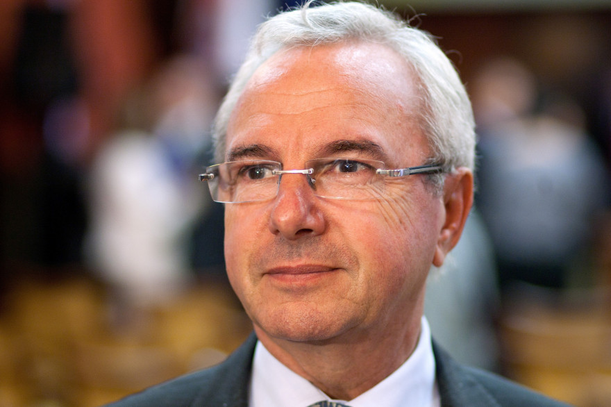 L'auteur de la loi sur la fin de vie de 2005 Jean Leonetti