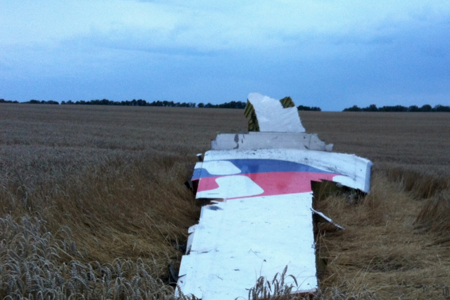 Le président ukrainien dit que le crash de l'avion est "un acte terroriste"