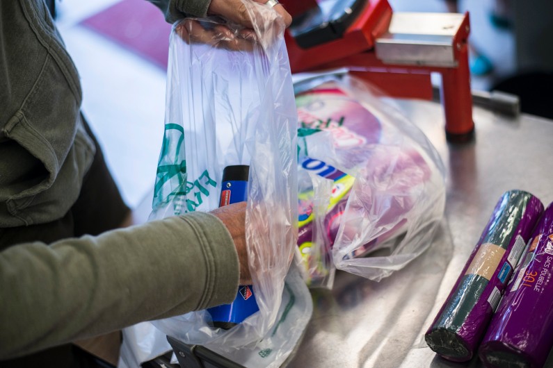Les prix à la consommation ont baissé en juillet 2014, faisant craindre la déflation.