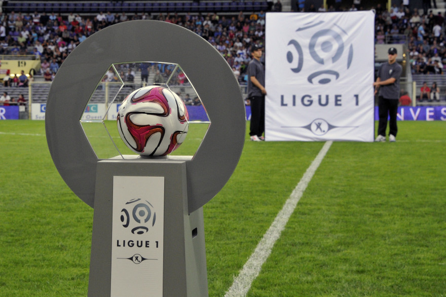 Le ballon officiel de la Ligue 1 pour la saison 2014-2015