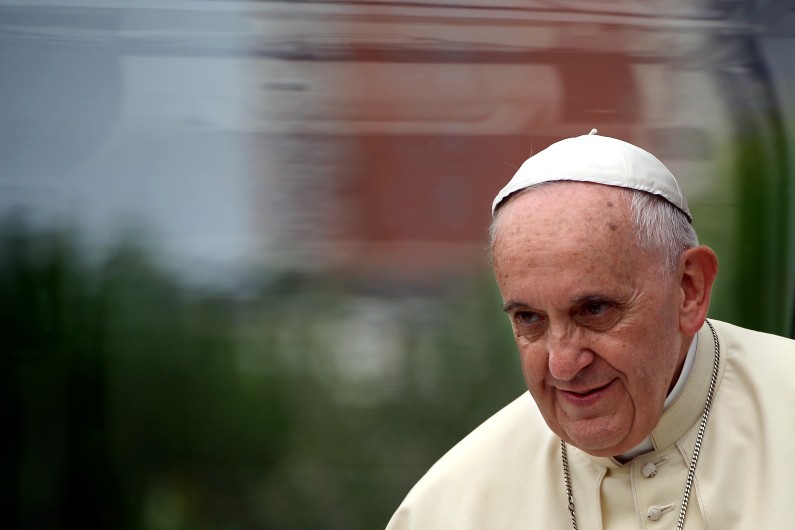 Le pape François à Tirana, le 21 septembre 2014. (archives)