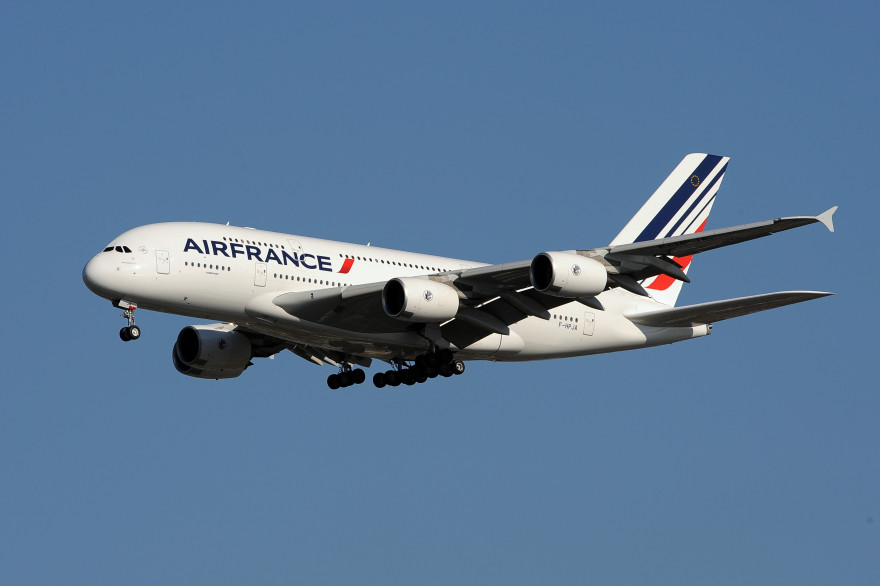Un A380 d'Air France s'approche de l'aéroport JFK de New York, en novembre 2009 (archives).