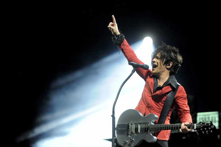 Nicola Sirki lors d'un concert au festival des Vieilles Charrues, le 17 juillet 2014.