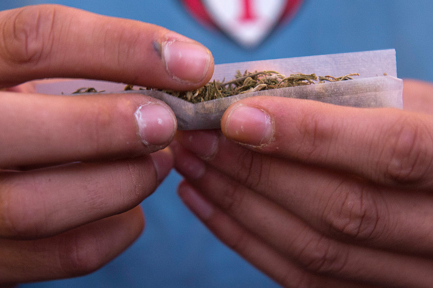Après avoir perdu 20 euros dans un deal de cannabis, un jeune homme de 17 ans a été voir la police de Roubaix. (Illustration)