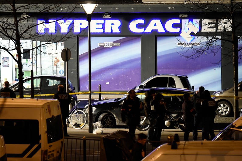 L'Hypercacher où s'est déroulée la prise d'otages, Porte de Vincennes à Paris.