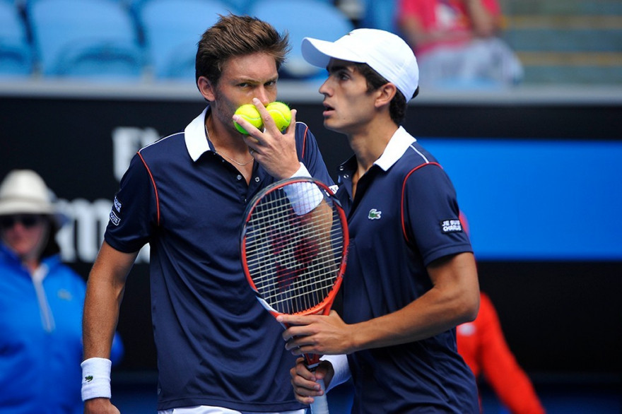 Nicolas Mahut et Pierre-Hugues Herbert à l'Open d'Australie en 2015