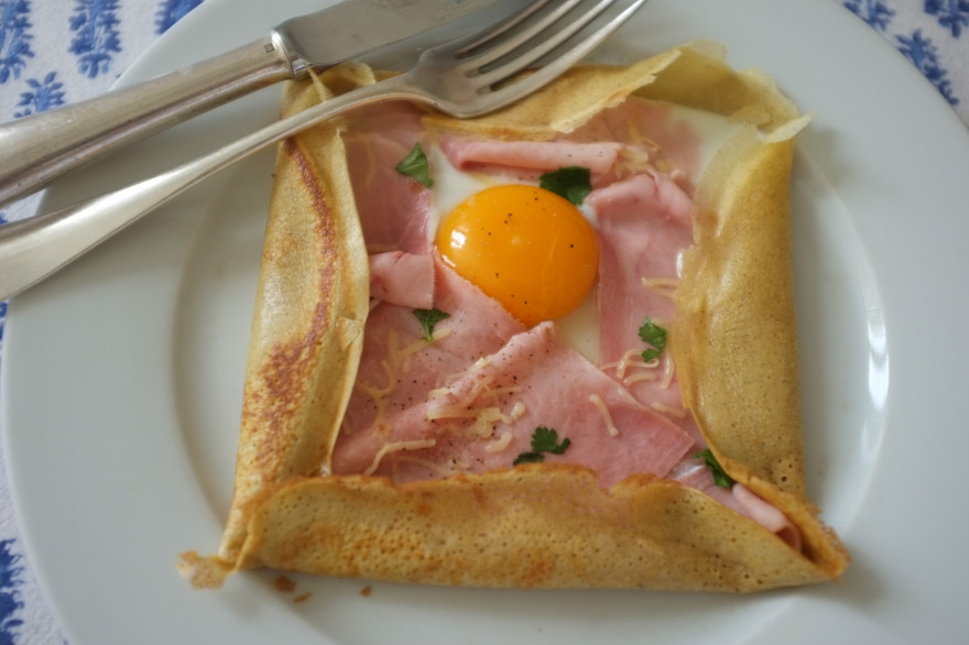 Une galette de sarrasin sans gluten pour la Chandeleur