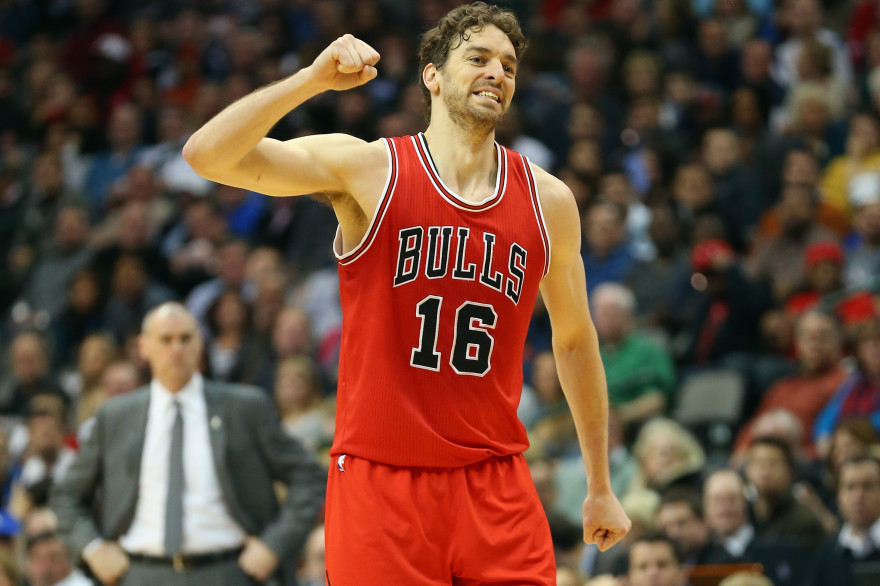 Pau Gasol a permis aux Chicago Bulls de s'imposer 107-72 face aux Pelicans de la Nouvelle-Orleans le 7 février en marquant 20 points (ici le 23 janvier 2015 à Dallas / archives)