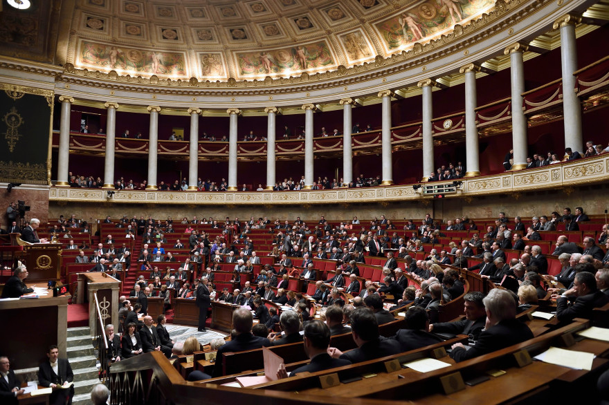 Les députés ne peuvent plus acheter de bien immobilier avec l'argent public.