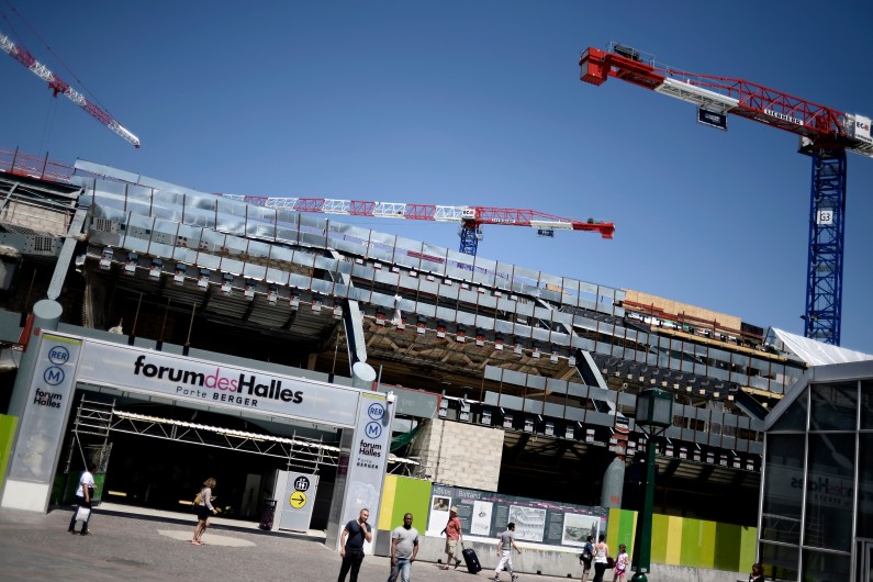 L'EI a menacé de frapper le Forum des Halles à Paris et la galerie marchande des Quatre Temps à La Défense à Paris.