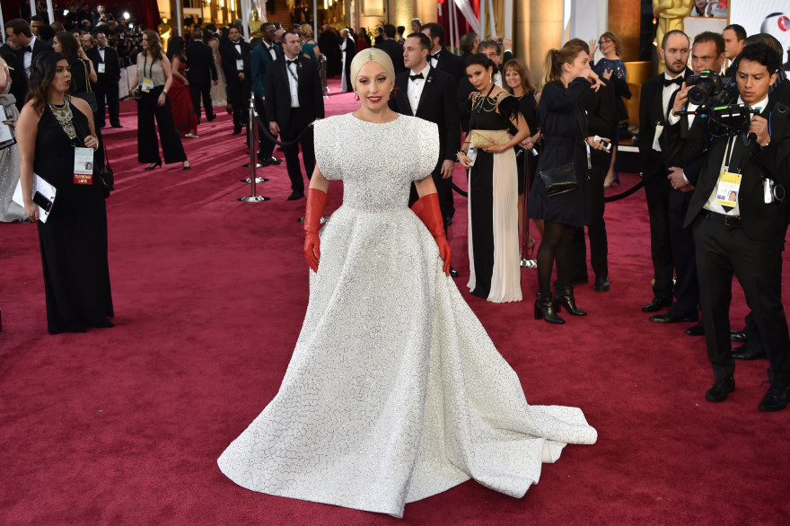 Lady Gaga lors des Oscars 2015