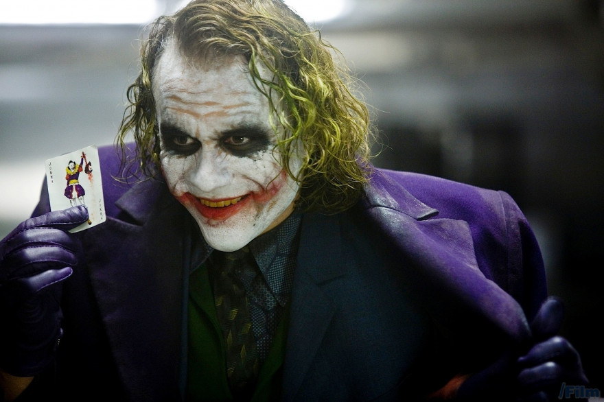 Heath Ledger est le dernier à avoir interprété le joker au cinéma dans "The Dark Knight" (2008)