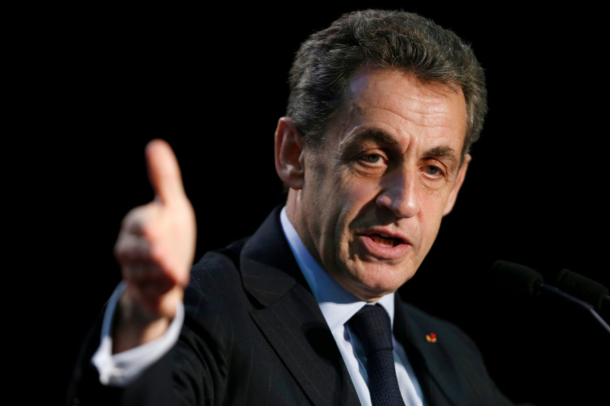 Nicolas Sarkozy le 16 mars 2015 à Palaiseau, lors d'un meeting en soutien au candidat aux départementales Georges Tron.