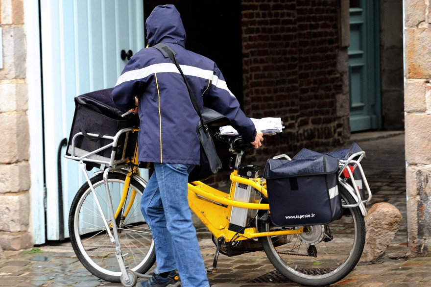 Des "points relais" pour remplacer les bureaux de Poste