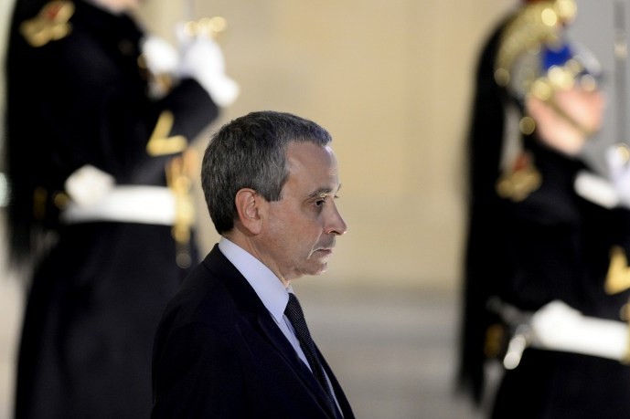 Laurent Stefanini est l'ambassadeur, homosexuel, choisi par la France pour la représenter au Vatican, qui refuse sa candidature.