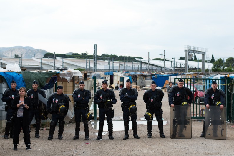 Un cordon de CRS , le 18 juin 2014 à Marseille (archives)