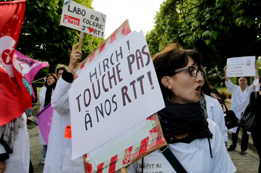 Le 30 mai 2015, les agents des hôpitaux de Paris étaient déjà descendus dans la rue contre la réforme des 35 heures de Martin Hirsch.
