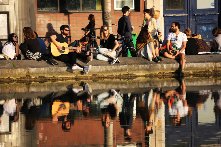 Canal Saint-Martin : les riverains dénoncent la pollution et les nuisances sonores